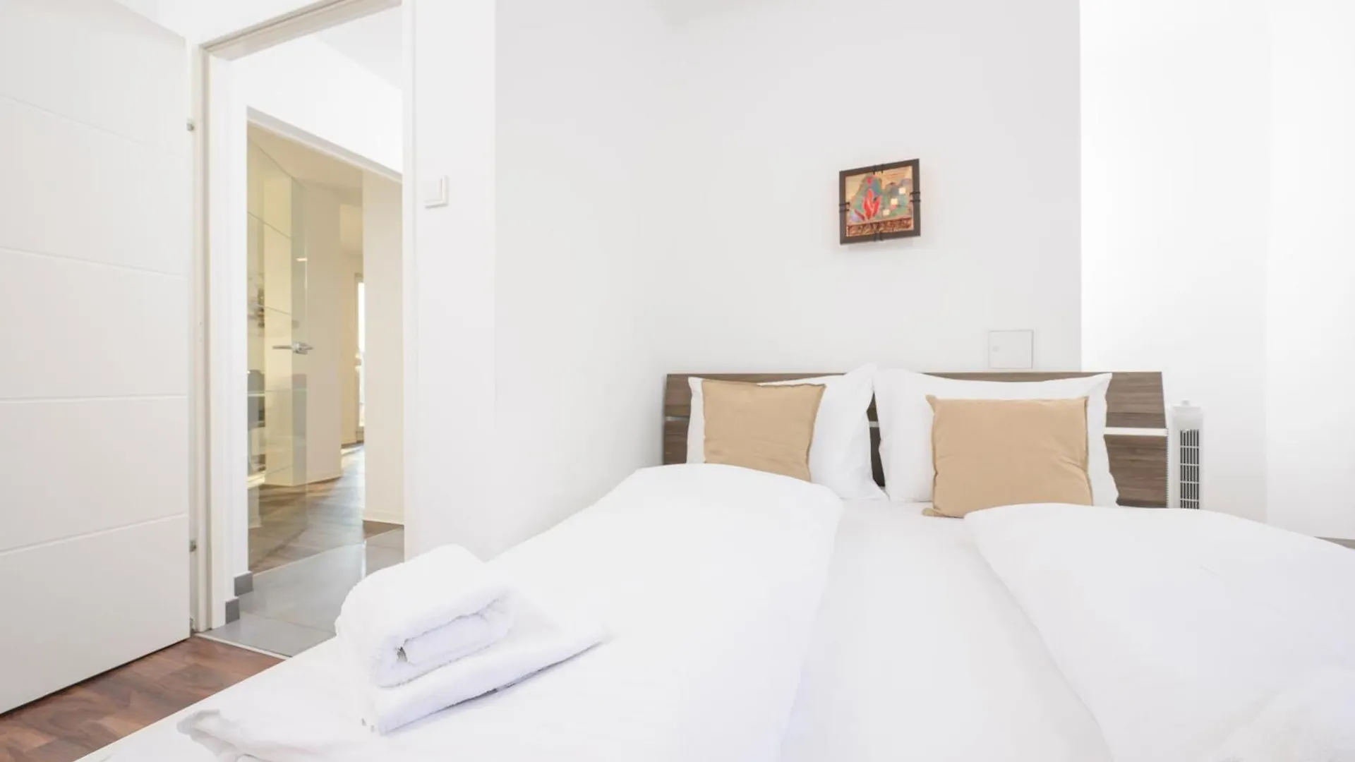 וינה Central Hub Close To Main Station By Jr City Apartments